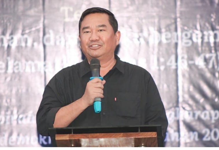 Ekti Imanuel