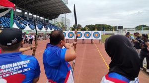 Suasana pembukaan panahan