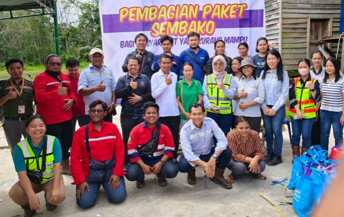 Pembagian sembako