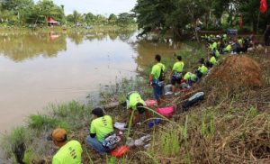 Peserta lomba mancing