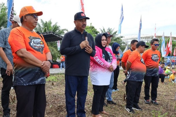 Bupati Kukar Edi Damansyah