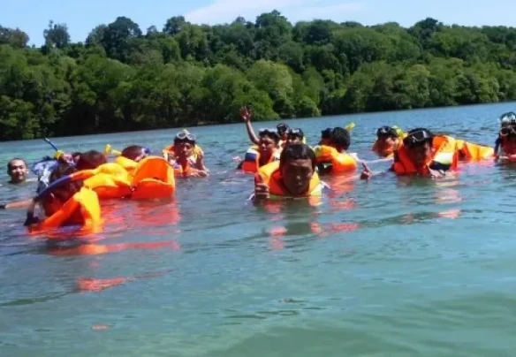 Pulau Kakaban