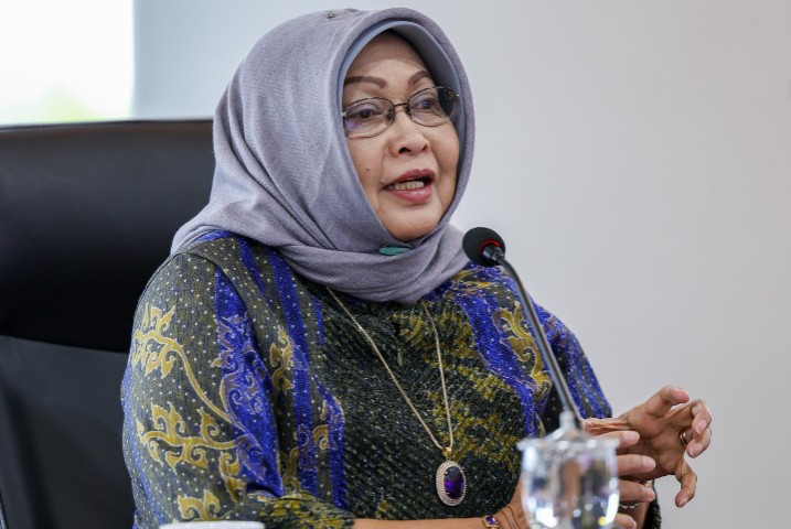 Rektor Universitas Gunadarma, Prof. Dr. E.S. Margianti, S.E., M.M