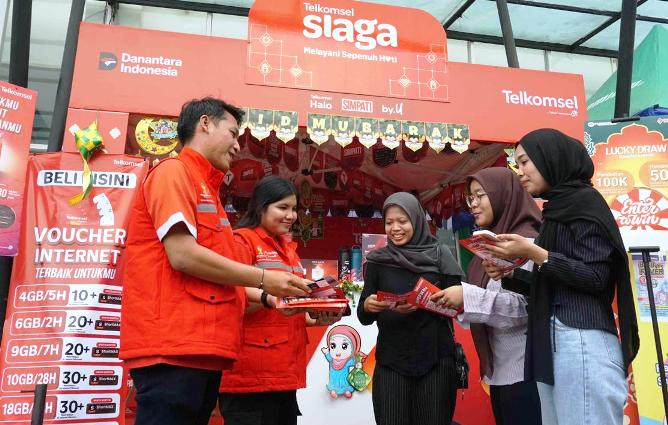 Pada periode Ramadan dan Idul Fitri 1447 H (RAFI 2026), mobilitas masyarakat meningkat pesat beriringan dengan lonjakan aktivitas digital di berbagai wilayah