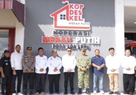 Penandatanganan prasasti