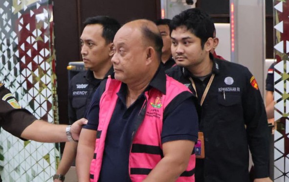 Mantan Kepala BGN saat ditahan Kejagung