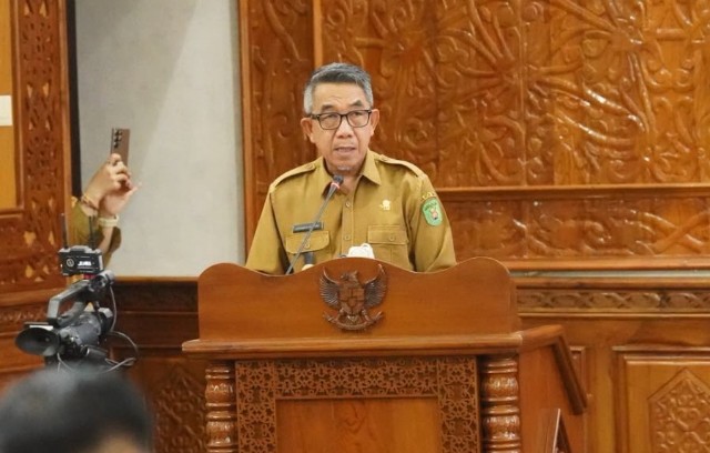 Bupati Kutim